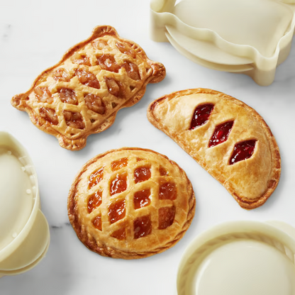 ⚡50K+ Sold 🔥 Selling Fast – Holiday Mini Pie Mold