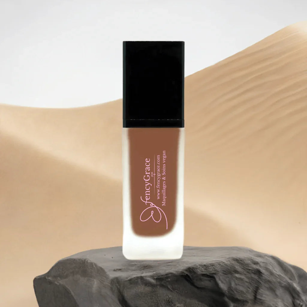 Debora 140 Vegan Moisturizing Foundation – Luminous Finish | FencyGrace