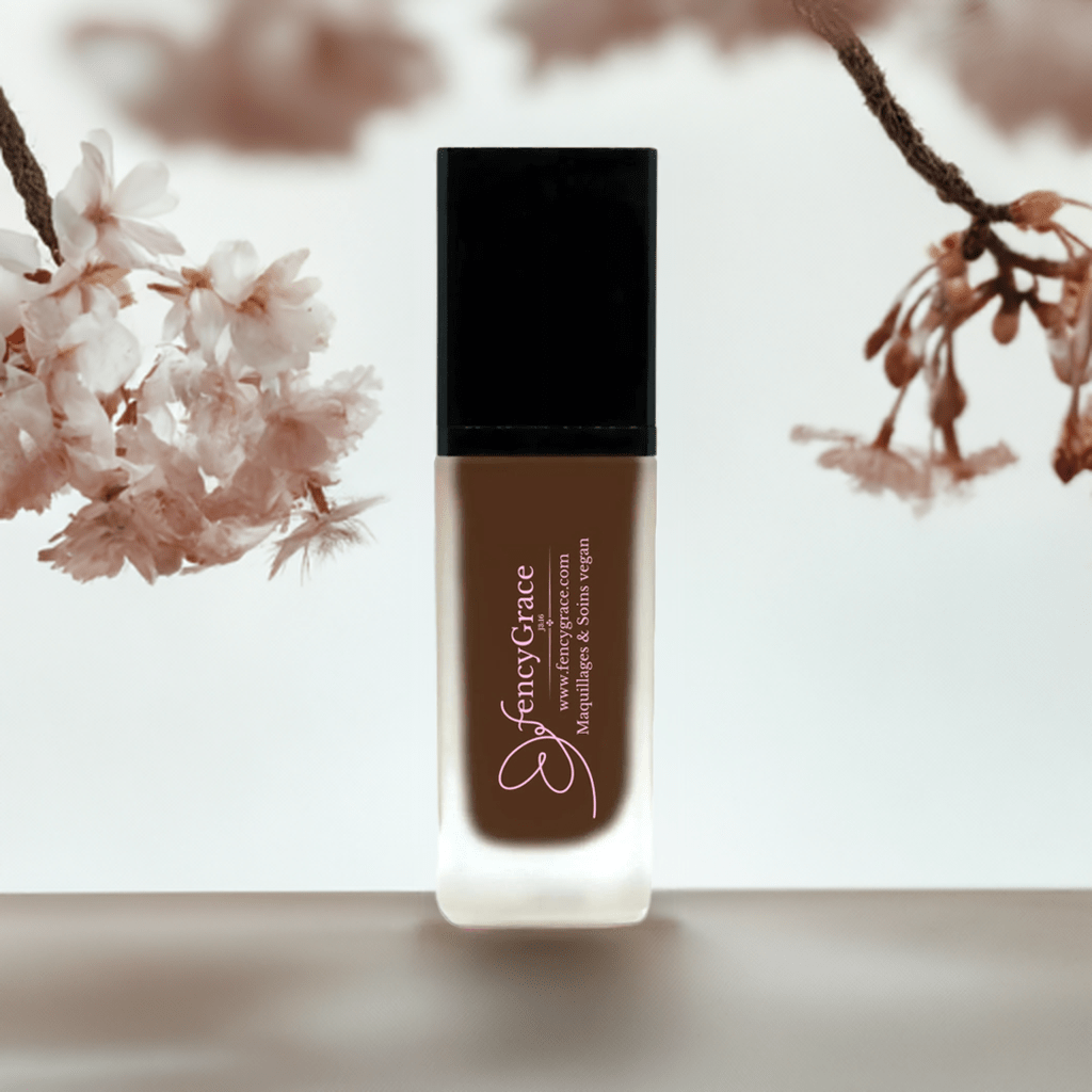 Vegan Moisturizing Foundation Esther 145 – Luminous Finish | FencyGrace