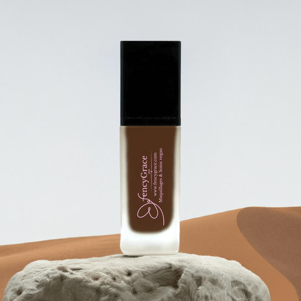 Vegan Moisturizing Foundation Esther 145 – Luminous Finish | FencyGrace